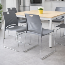 Ergonomischer Esszimmerstuhl, grau