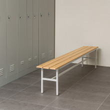 Klassische Umkleideraumbank #16 BENCH 2000. Geeignet für Umkleideräume, Sportvereine, Wellnesscenter und Fitnesscenter.