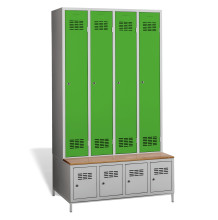 #03 STANDARD 4 PLUS – 4+4-türiger Kleiderschrank mit eingebauter Sitzbank und Schuhschränken, RAL 6018