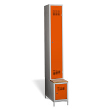 #03 STANDARD 1 PLUS – 1+1-türiger Kleiderschrank mit langen Türen, eingebauter Sitzbank und Schuhschrank, RAL 3020
