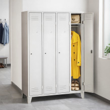 4-türiger Kleiderschrank mit langen Türen und Beinen