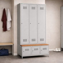 3+3-türiger Kleiderschrank mit Trenneinsatz, eingebauter Sitzbank und Schuhschränken