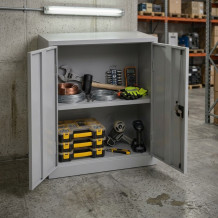 Universeller Werkstattschrank, 800 mm breit, mit 2 Fachböden